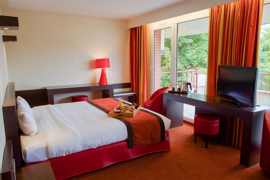 Hotel Spa Du Beryl Bagnoles de l'Orne Normandie Exteriér fotografie